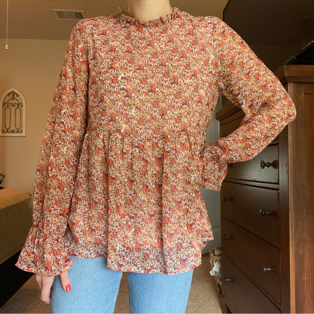 Floral ROOLEE Top - Picture 2 of 4